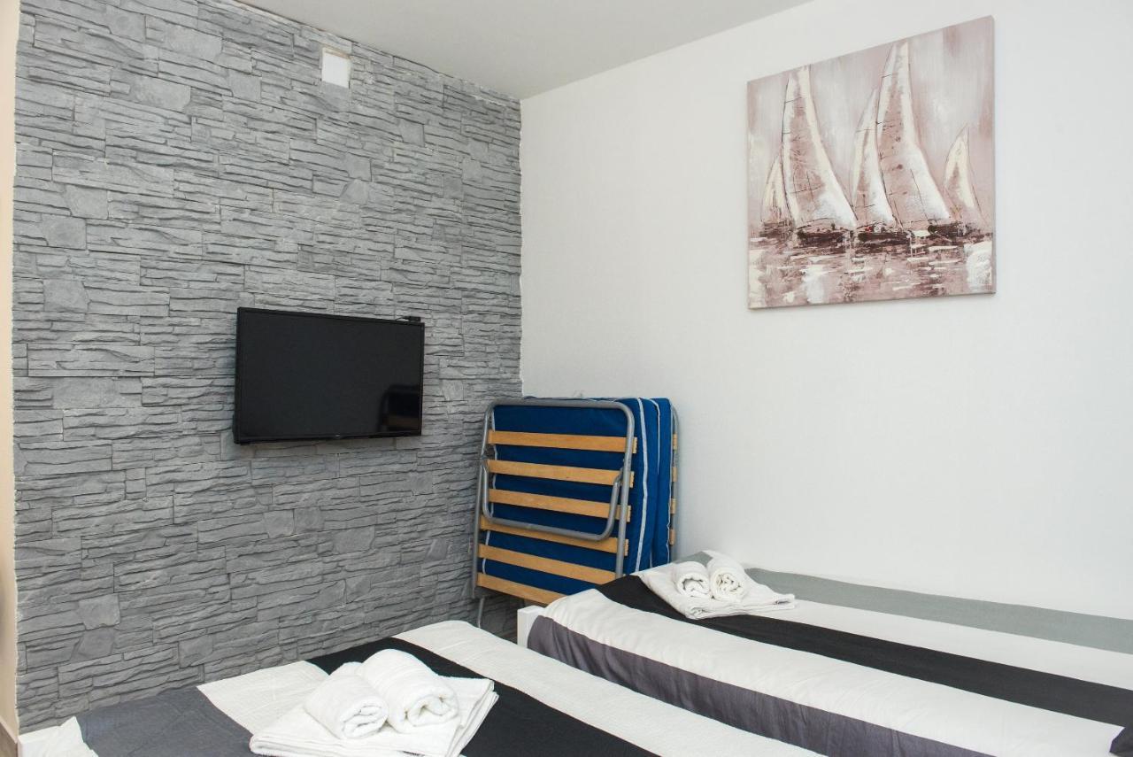Studio Apartment Bilic Šibenik Esterno foto