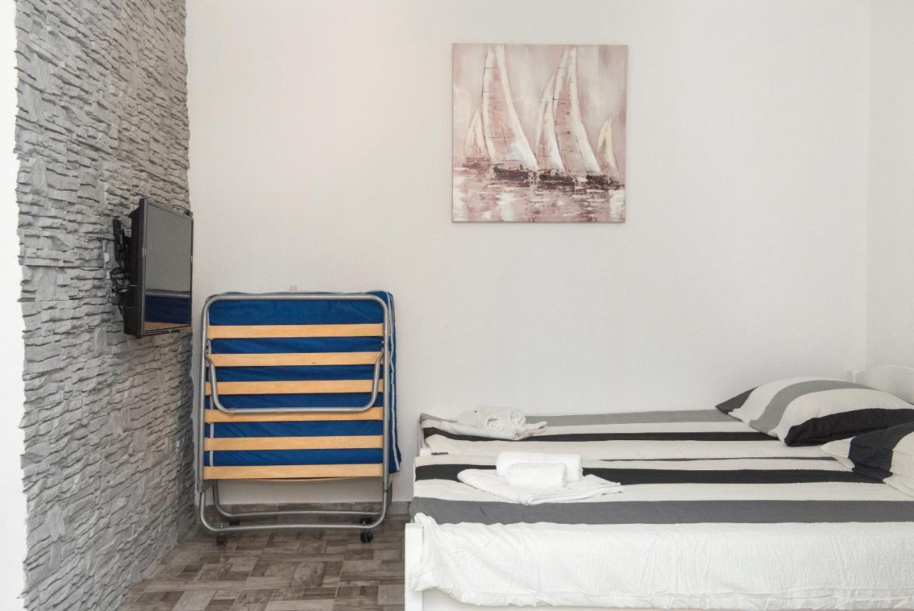 Studio Apartment Bilic Šibenik Esterno foto