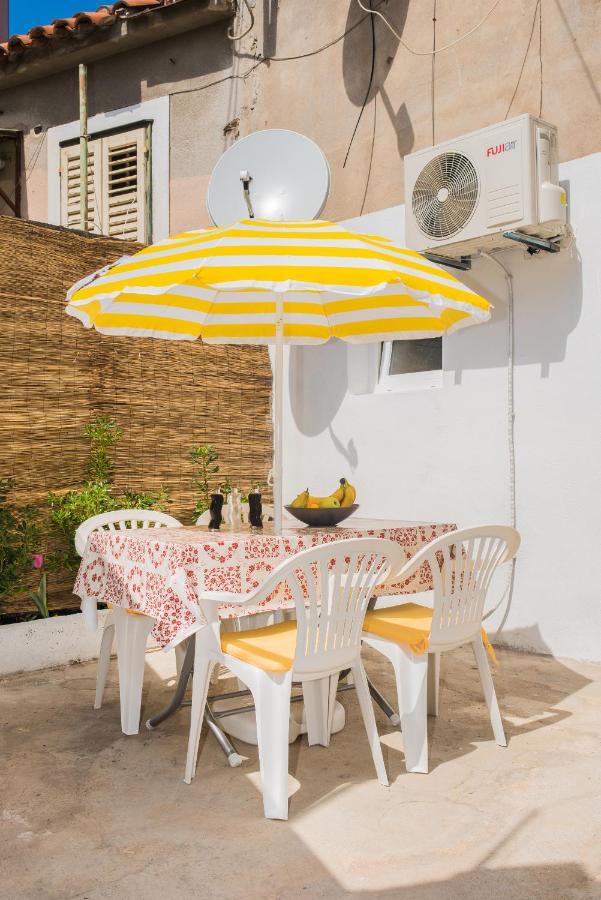 Studio Apartment Bilic Šibenik Esterno foto